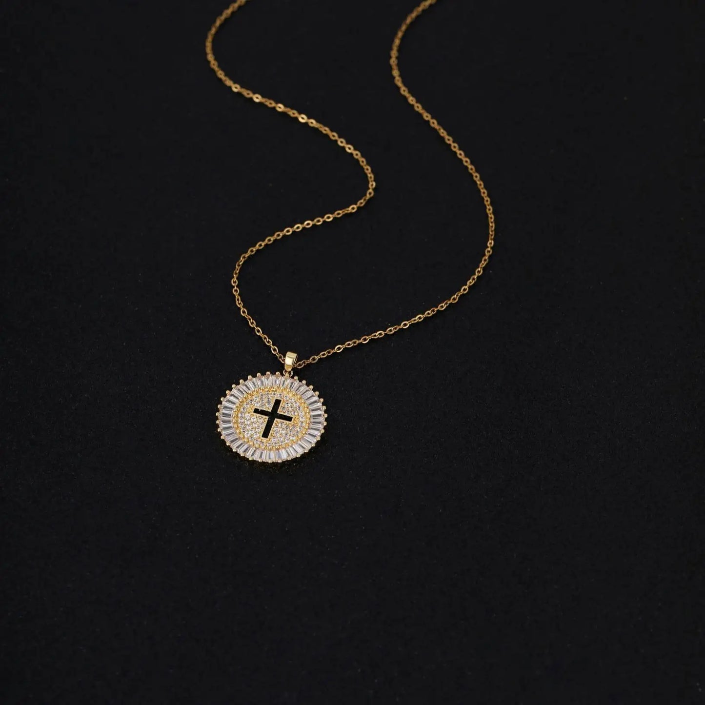 US Local Stock Fast Shipping Cross Pendant High Quality Zircon Gold Plated Stainless Steel Chain Charms Pendants Christian Gift