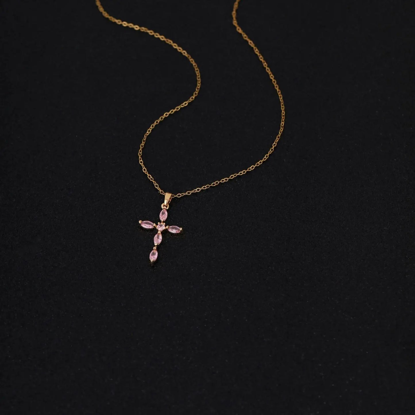 US Local Stock Fast Shipping Cross Pendant High Quality Zircon Gold Plated Stainless Steel Chain Charms Pendants Christian Gift
