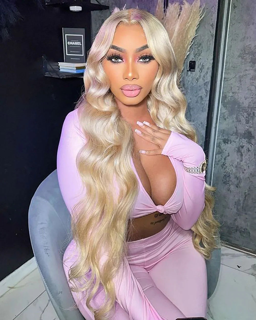 613 Lace Front Wig Human Hair 13x6 Blonde Human Hair Wigs 300% Density Body Wave Lace Front Wigs Human Hair Pre Plucked 46 Inch