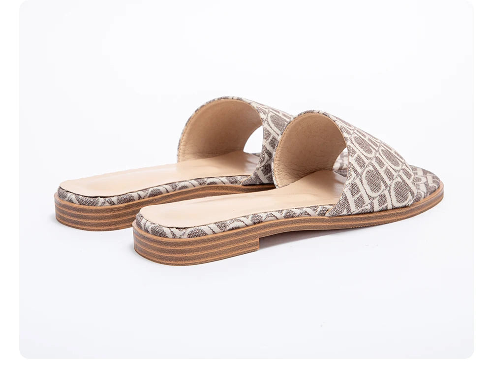 Classic Simple Design Wearable Comfortable Anti-slip Sole Letter Printed Slippers Seasonal New Summer Fashion Women's Sandals