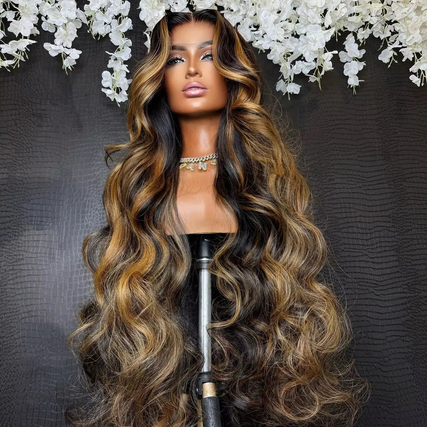 30 Inch Body Wave Ombre Lace Front Wig Human Hair PB/30 Colored Highlight 13x4 HD Lace Frontal Wig BalayageHuman Hair for Women